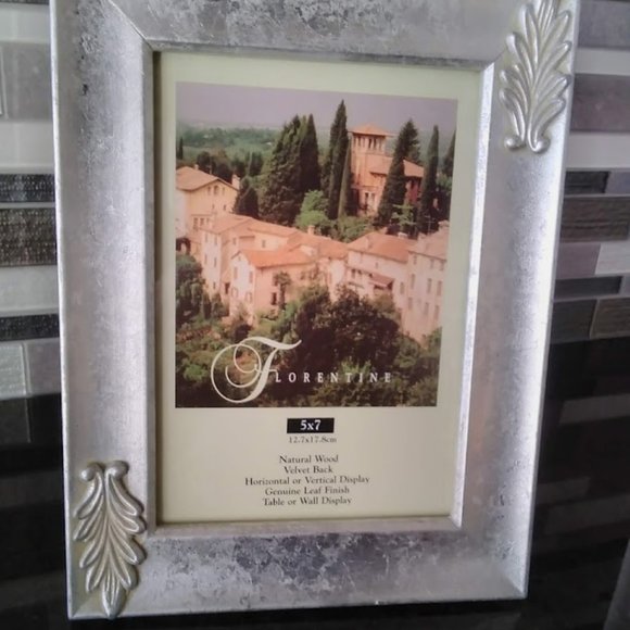Florentine 5 X 7 Frame- NEVER USED - Picture 2 of 4